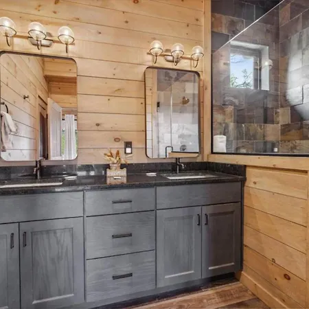 Luxury With Pool & Sauna Chamonix